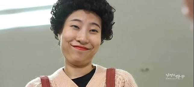 深夜忍不住！他急向女友討「X下去的那一刻」室友大目睹...空氣瞬間安靜！網笑瘋：活該XD
