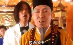日本節目太優！白皙正妹整骨「師傅親自示範」浴袍邊動邊滑落...網笑：絕對健康！(12P