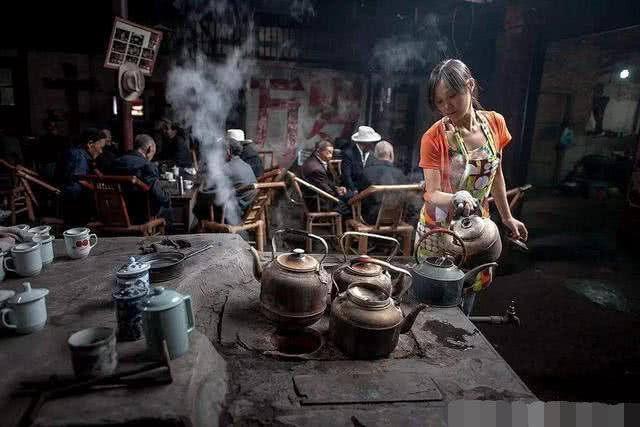 中國最懶的城市...走到路上「每個人不是打麻將就在喝茶」有錢又有閒...網嗨：根本天堂！