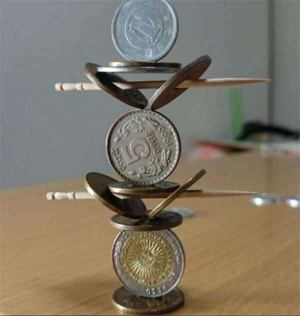 日本网友硬币叠出新高度!网友大赞:超越物理法则的极限